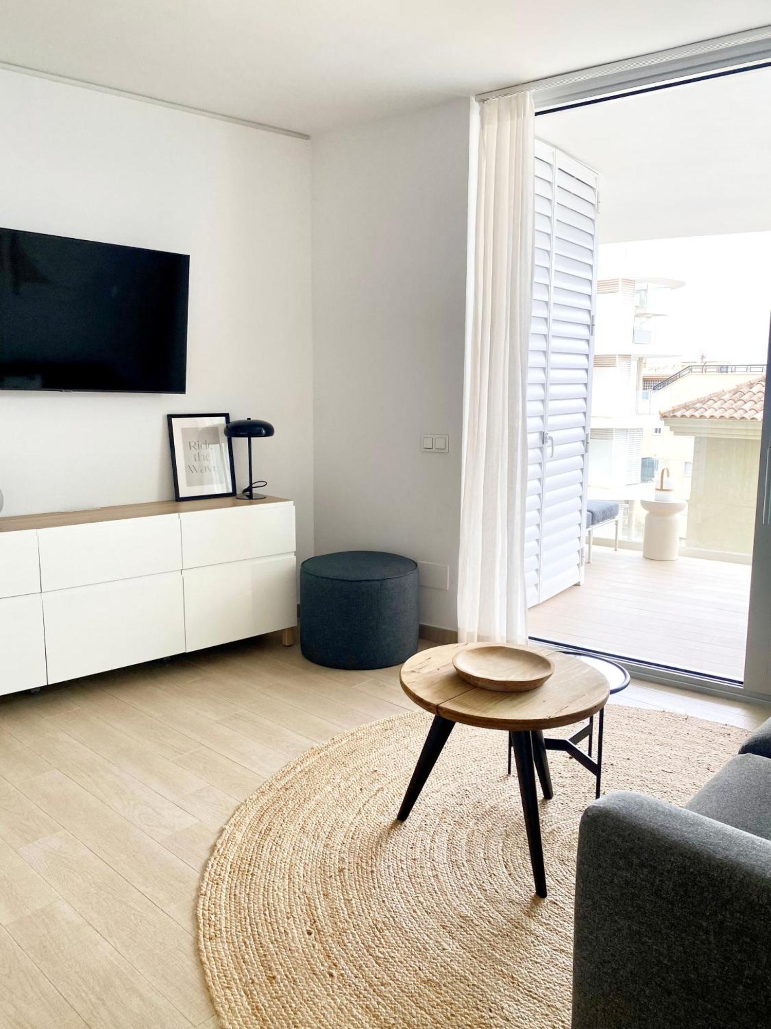 Fantastic Apartment In The Wave Just Steps From Carvajal Beach - Pool And Free Parking Фуэнхирола Экстерьер фото